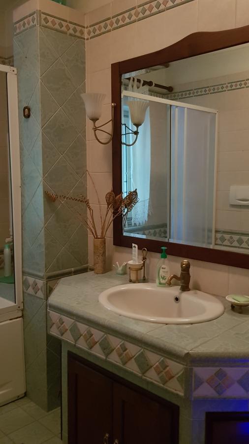 Ambrabed Lunghezza Station Bed & Breakfast Bagian luar foto